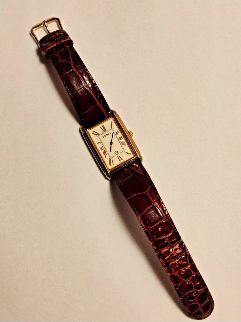 Classic Men's Ladies Seiko Tank Watch New Battery